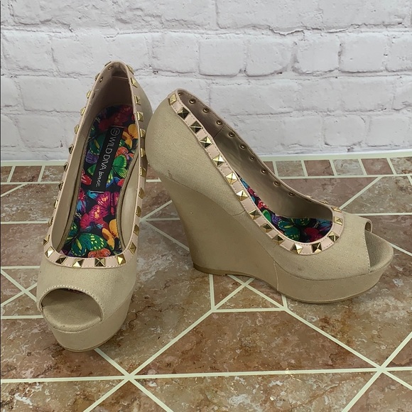 Wild Diva Shoes - Wild Diva Wedge Heels